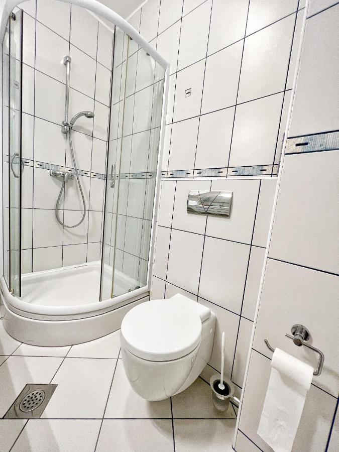 Studio Apartma Pag Blue Ocean 1 With Sea View Pag Town Bagian luar foto